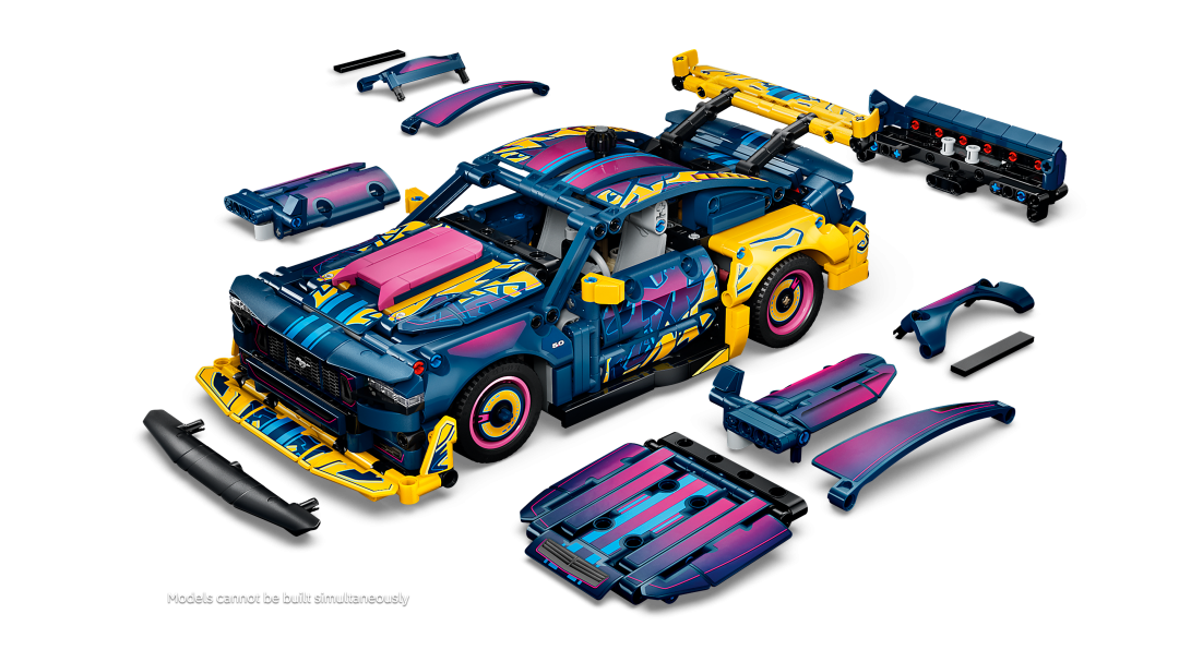 LEGO Technic Custom Garage Ford Mustang GT Car | 42236