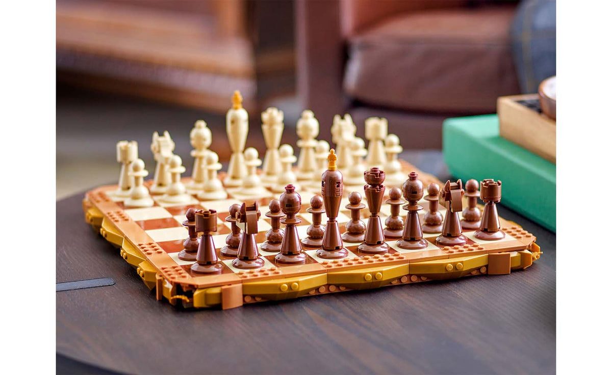 LEGO Iconic Traditional Chess Set | 40719